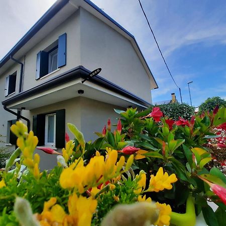 New Bedrooms Mamma Gigetta โนเวนตา ดิ ปิอาเว ภายนอก รูปภาพ